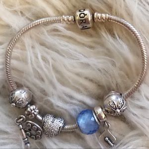Pandora Bracelet with charms💙